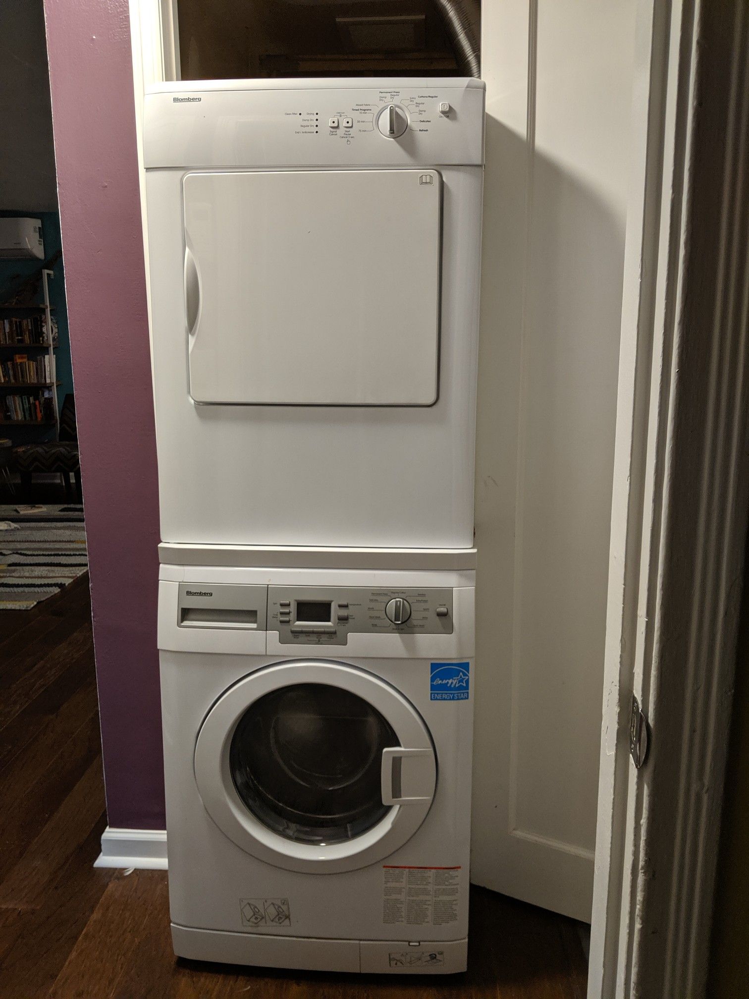 Blomberg 24 in Stackable washer (dryer included**)