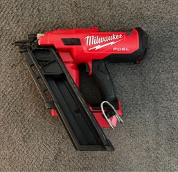 Milwaukee fuel 30 degree framing nailer
