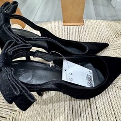 H&M Bow Heels Black Size 8 - BRAND NEW