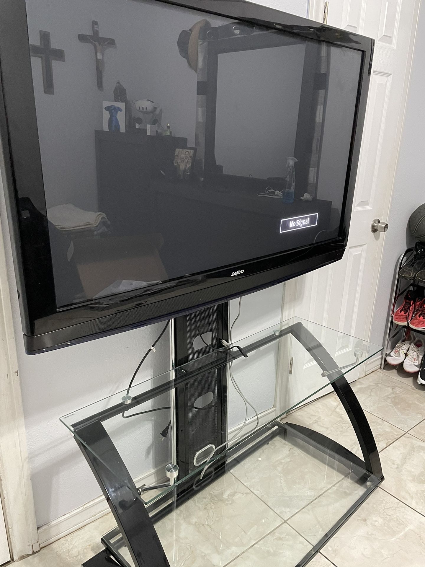 48” Tv And Stand