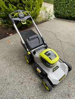 Lawn mower cordless and battery