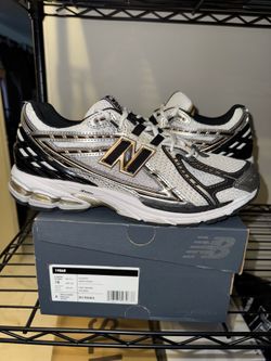 New Balance 1906R Metallic Gold Sz 10