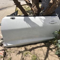 2016-2022 CHEVY CAMARO DRIVER SIDE DOOR 👉👉ASK FOR PRICE 