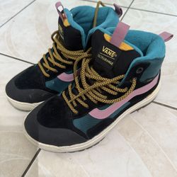 Vans Women’s Mountain Edition