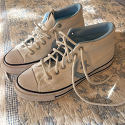 Converse Size 7