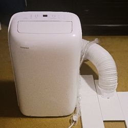 Toshiba Portable Air Conditioner 10000 BTU