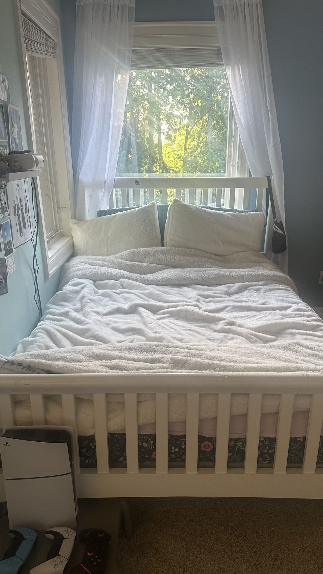 Twin Bed