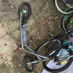 Mongoose Scooter 