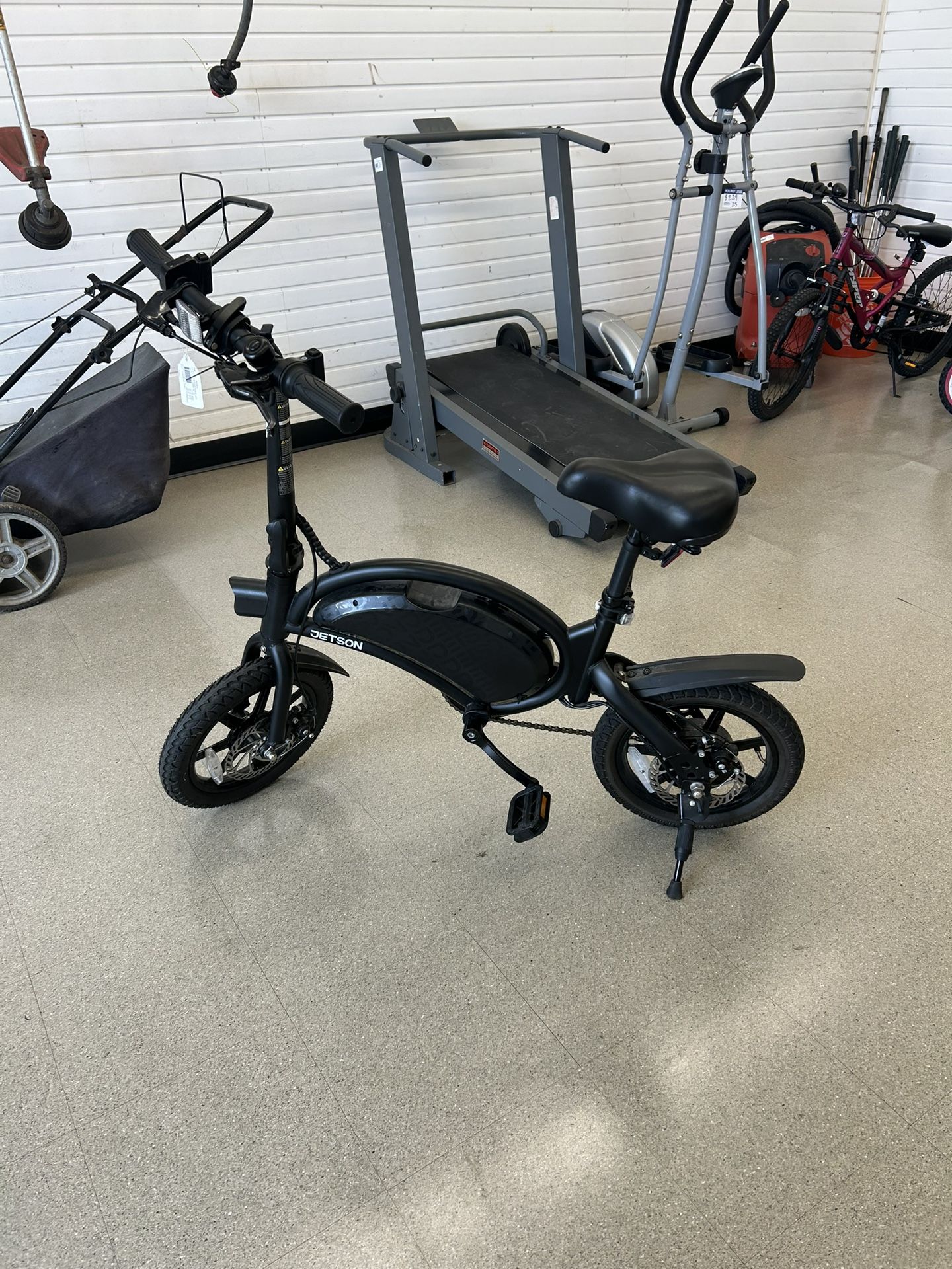 Jetson Bolt Pro (With Charger)