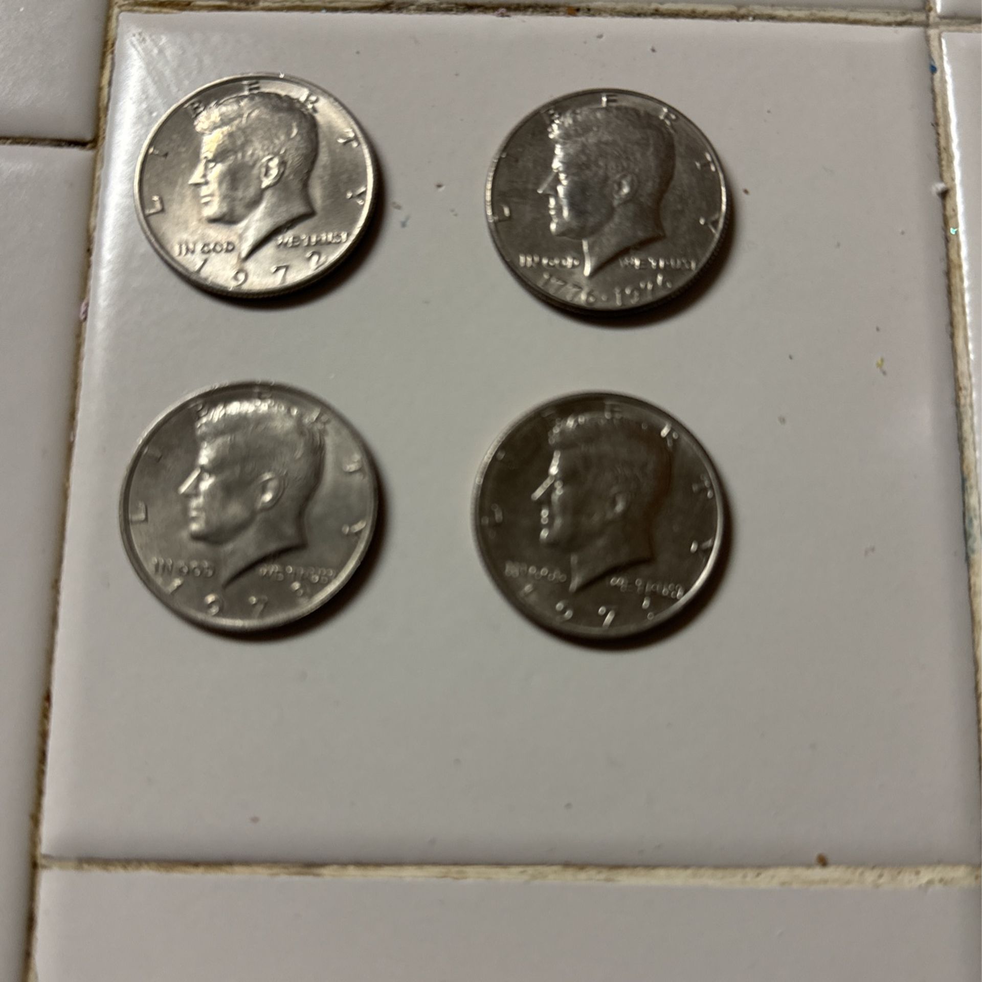 Best Offer. 1971, 19,72, 1973 And Bicentennial, Half Dollars Kennedy