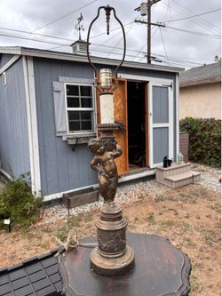 Vintage Victorian Lamp