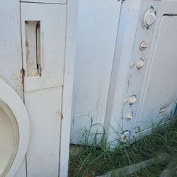 Frigidaire Washer and Electric Dryer Combo ONLY DRYER WORKS