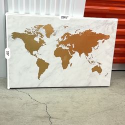 Mapamundi Marble" gold maps on premium canvas.