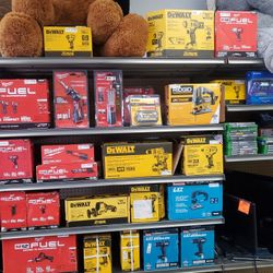 DEWALT JOYERIA / PAWN SHOP

1937 W 60th St 
Hialeah FL 33012
(Palmetto Plaza Shopping Center) 

9 to 7 Monday to Friday

9 to 6 Saturday

Closed Sunda