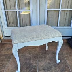 Make Up Stool