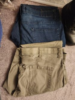 Two Oairs If Wrangler Jeans Size 42