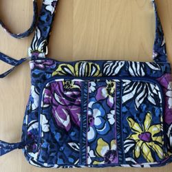 Vera Bradley Hipster Crossbody Bag Built-in Wallet African Violet Pattern