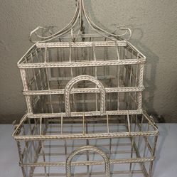 Metal hanging bird house plant holder