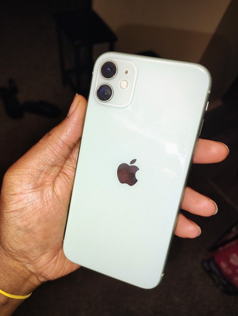 iPhone 12