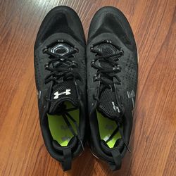 Under Armor Men’s Size 17 Sneakers Athletic Shoes 