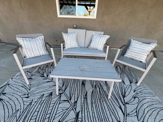 4 piece Patio set with cushions and pillows