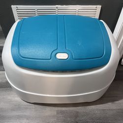 Little tikes toy chest