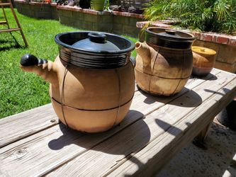 3 Ceramic Old Country Cooking and Tea/Soup Pots