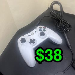 🎮 Xbox One Compatible Wired Controller – Excellent Condition . . . . . . . . . . . . . . . . . . . . . . . . . . . . . . . . . . . . . . . . . . . . 