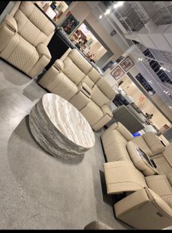 ✨️Reclining Sectionals Sofas ✨️ Furniture Sectionals, Bedrooms, Dining Avail