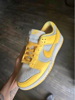 Yellow dunks Nike