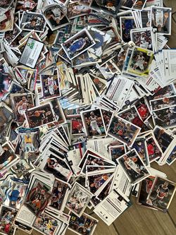 Sports base cards