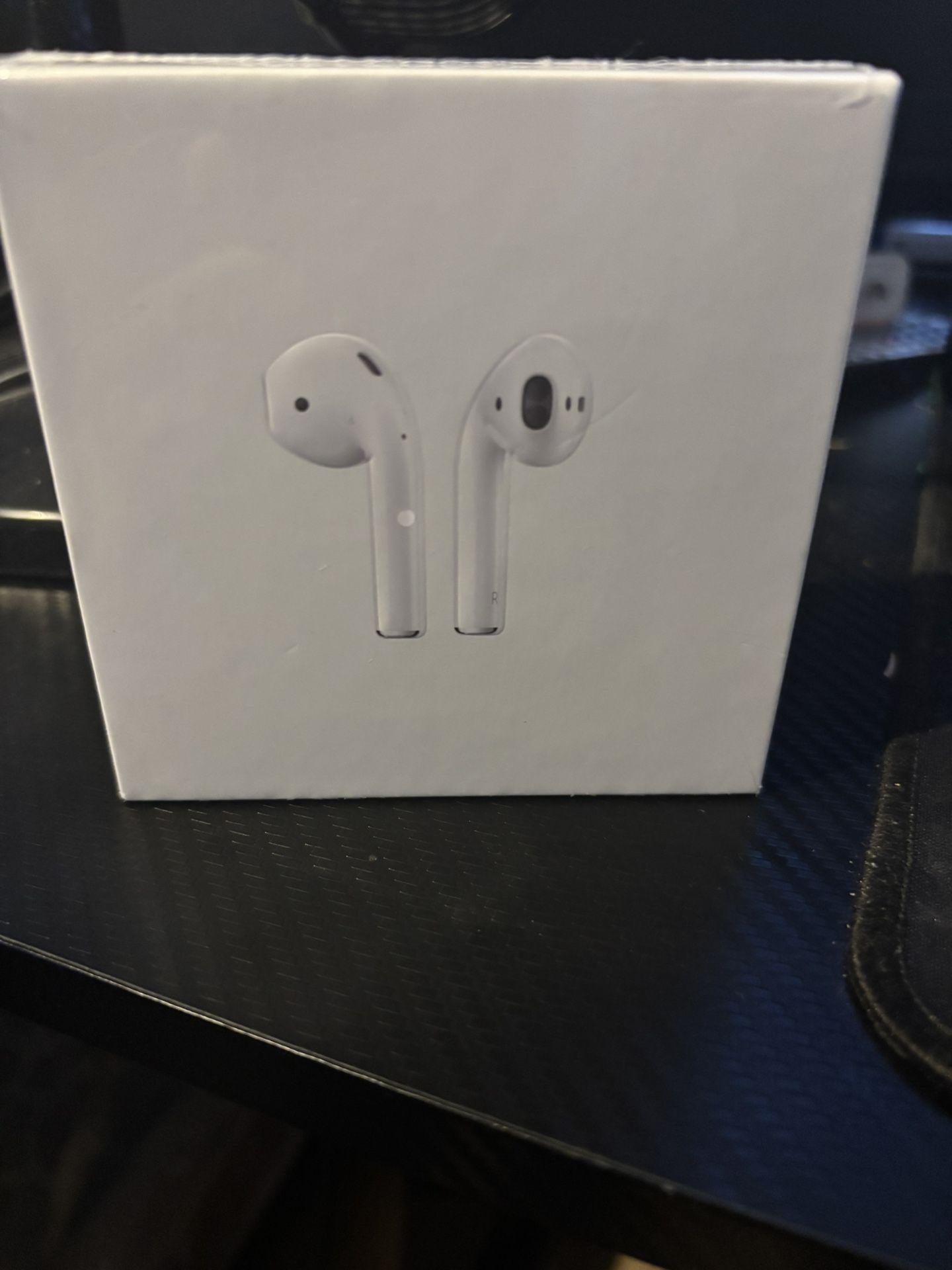 AirPods (Second Generation)