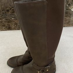 Kenneth Cole Reaction Boots