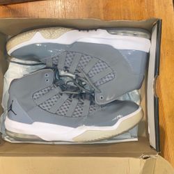 Jordan Sneakers 