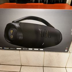 JBL  Harman Boombox 3. WiFi Portable Blue Tooth Speaker. NEW IN BOX SEALED