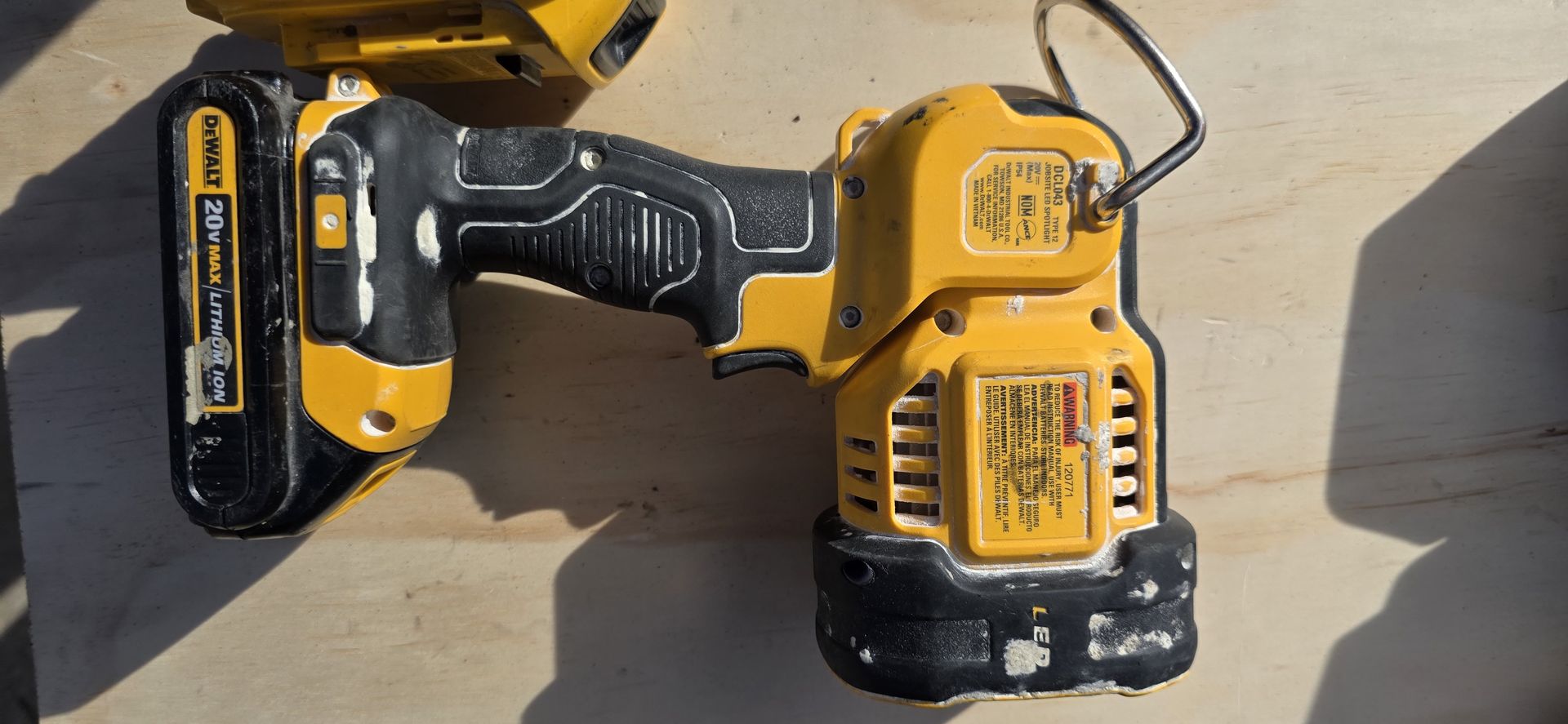Dewalt 20v led light