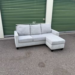 Beautiful Gray Sofa Lounge Couch + Free Delivery 