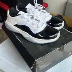 Jordan 11 Cmft Low Concord