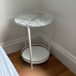 Set Of 2 Night Tables