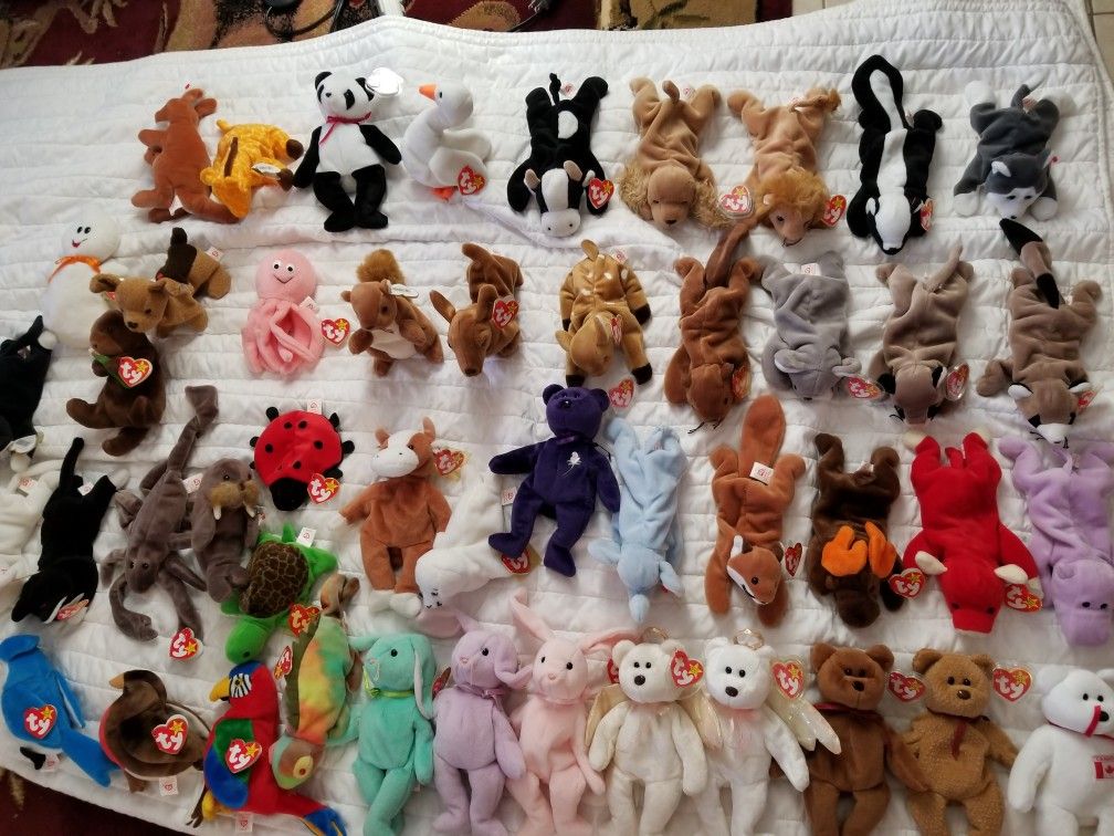 Over 130 beanie babies 50 with multiple errors (NWT)