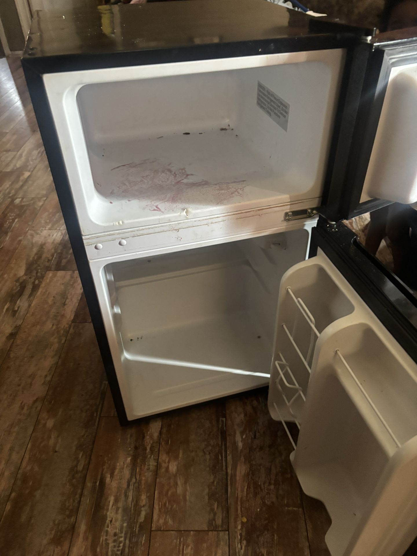 Mini Fridge