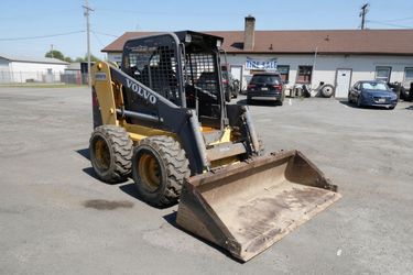 04 Volvo MC110