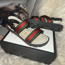 Gucci Sandals 