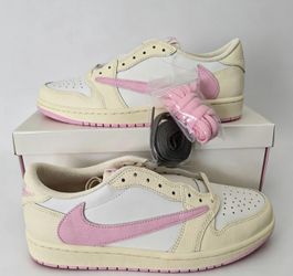Travis Scott Nike JORDAN 1 LOW SP - TROPICAL PINK size 12
