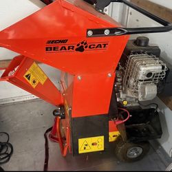  Bearcat 3350E Wood Chipper 