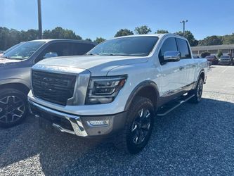 2024 Nissan TITAN