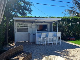 Curacao Wood Bar / Barras en Madera