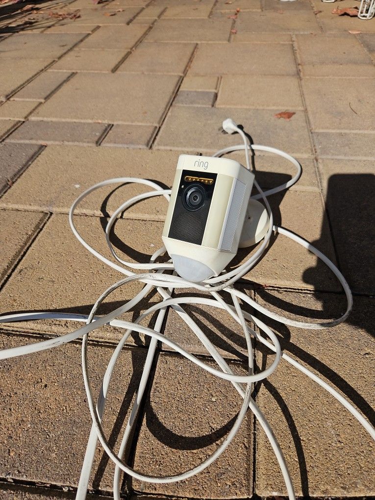 Outdoor Wired Ring Camera