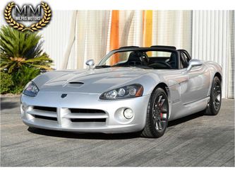 2004 Dodge Viper