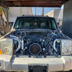 JEEP COMMANDER 07 4X4